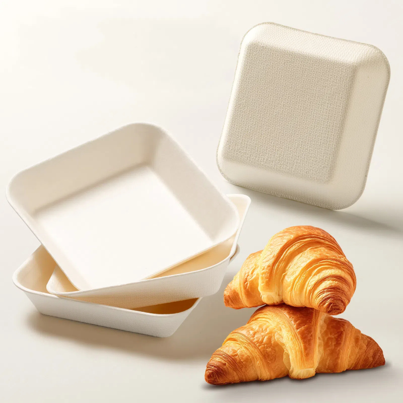 Eco-friendly biodegradable dessert tray, perfect for cakes and nuts.