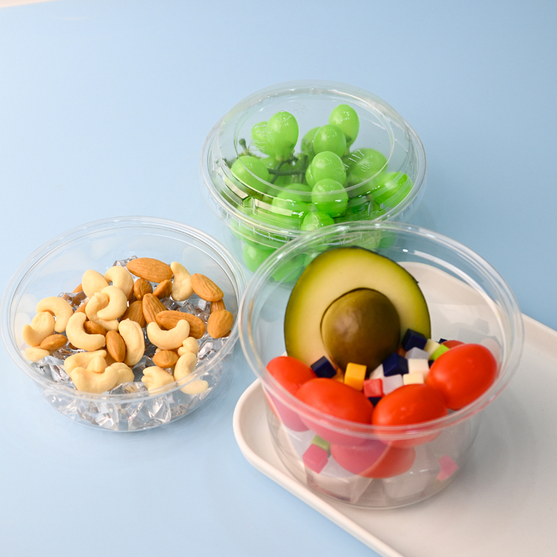 Transparent packaging cup, trendy look, used for takeaway ice desserts and snacks